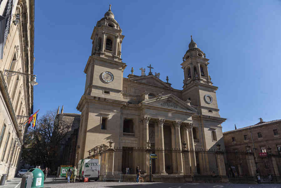 Pamplona 013 - catedral de Santa María la Real.jpg